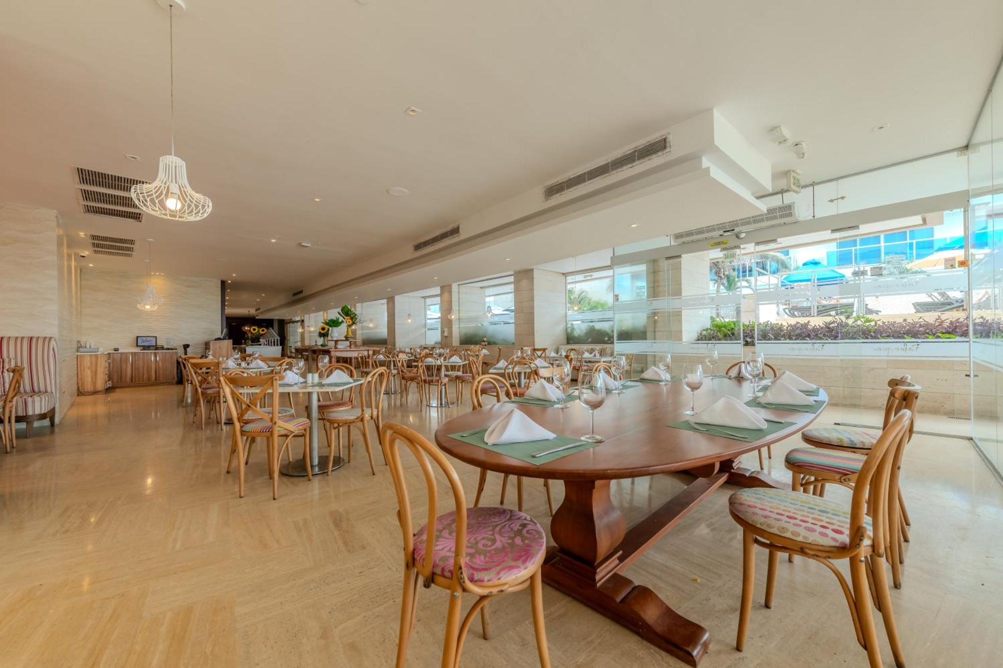 Radisson Cartagena Ocean Pavillion Hotel Exteriör bild